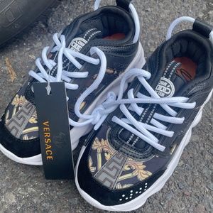 Versace chain reaction trainers